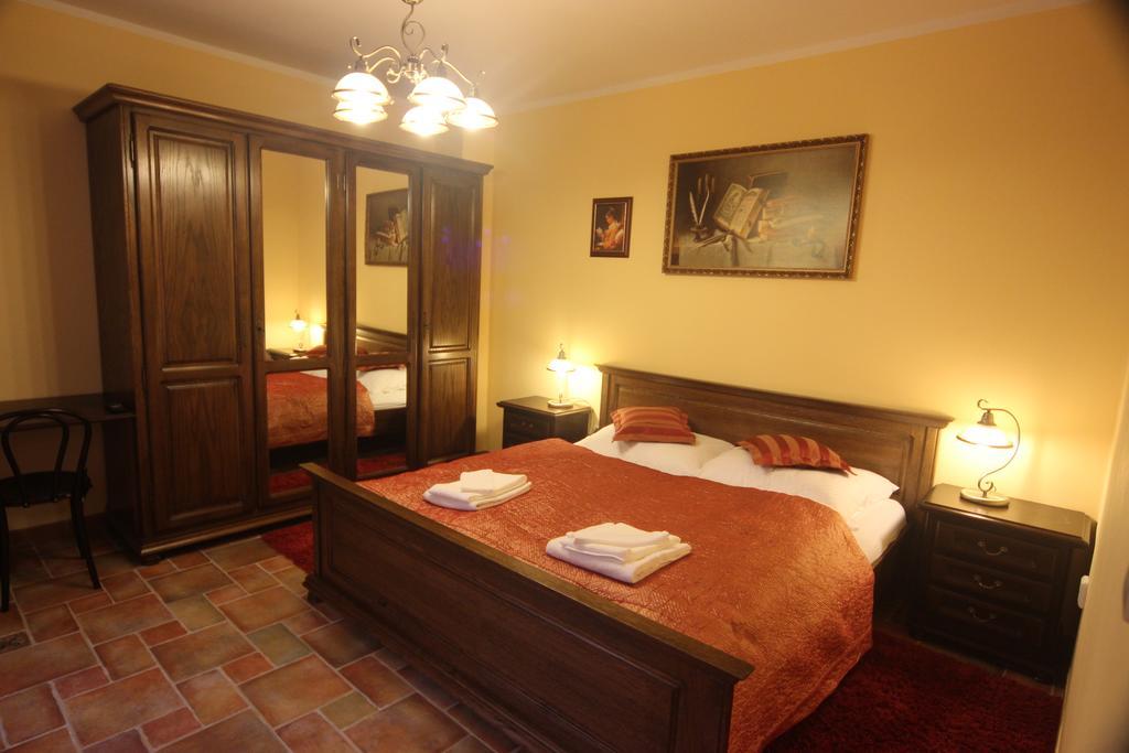 Hotel Pelikan Třeboň الغرفة الصورة