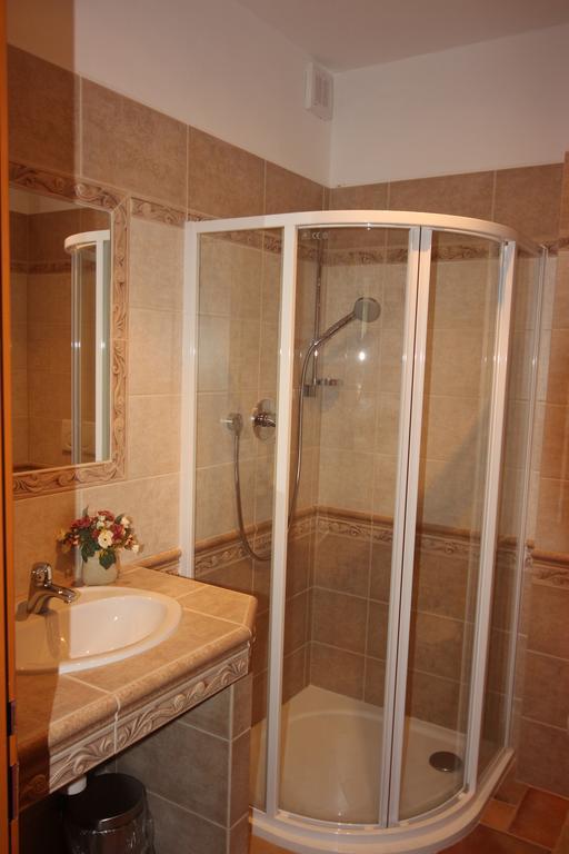 Hotel Pelikan Třeboň الغرفة الصورة