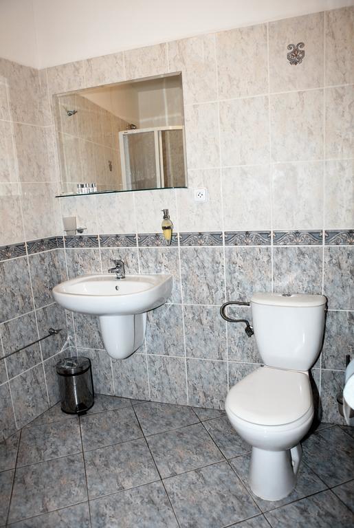 Hotel Pelikan Třeboň الغرفة الصورة